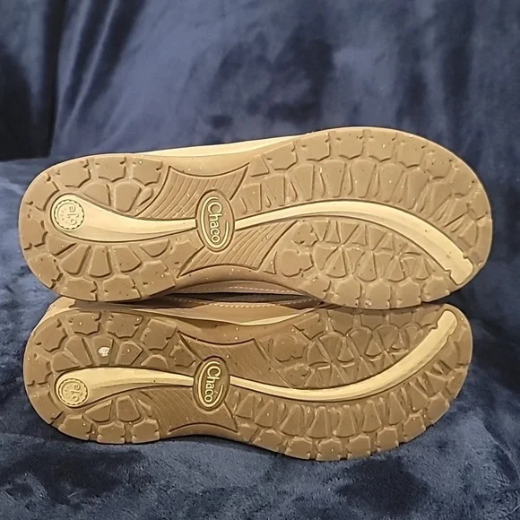 Chaco Women's Tan Athletic Hiking Shoes Sneakers Outdoor Trail Size 11 - Picture 7 of 8